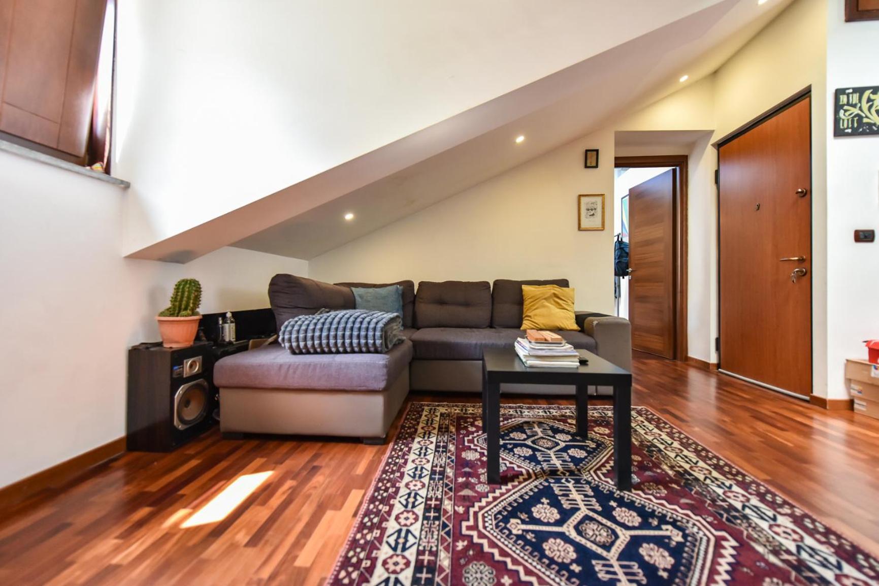 Modern Piazza Statuto Porta Susa Fs Apartment Turin